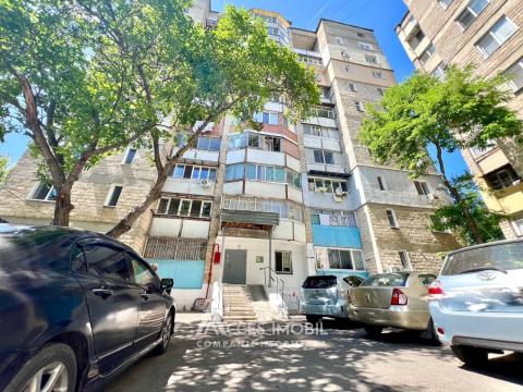 Posta Veche, Socoleni street, 1 room. Middle position!: 7