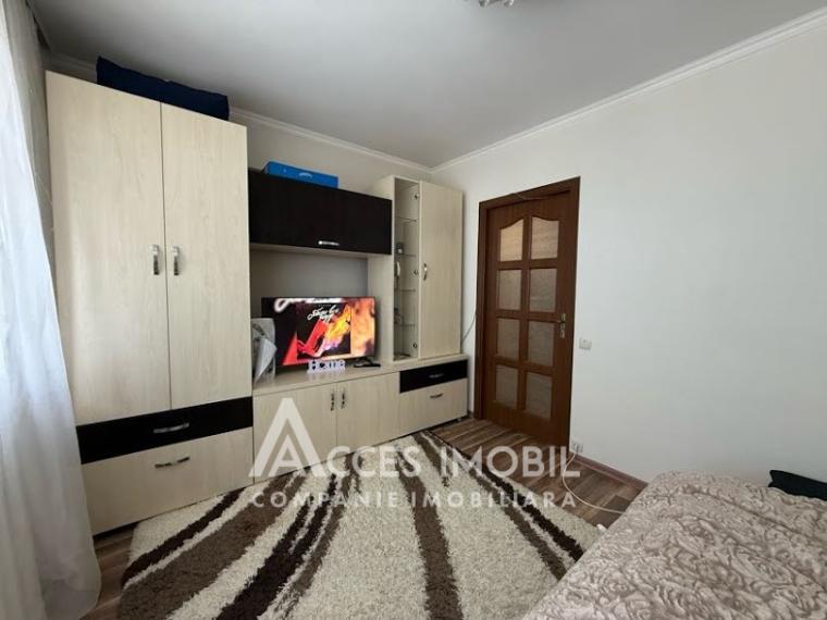 bd. Mircea cel Bătrân, Ciocana, 1 cameră. Euroreparație! De mijloc!: 2