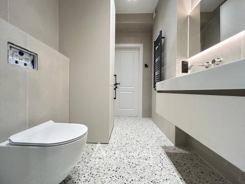 Chirie! Bloc nou! Centru, str.Constantin Stere, 3 camere + living. Euroreparaţie!: 19