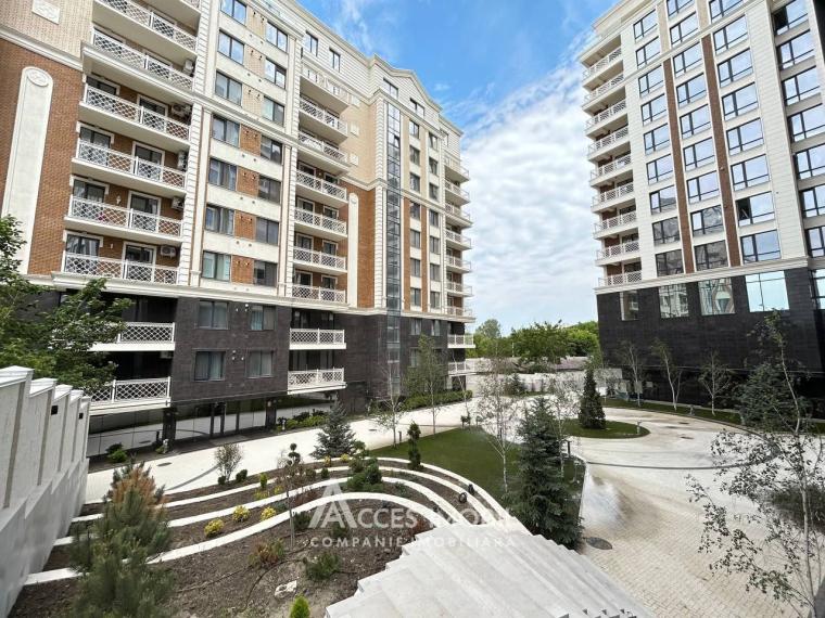 Chirie! Bloc nou! Centru, str.Constantin Stere, 3 camere + living. Euroreparaţie!: 24