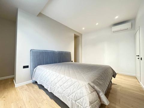 Chirie! Bloc nou! Centru, str. M.Varlaam, 2 camere + living! Euroreparație!: 2