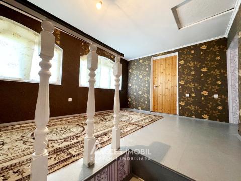 Vilă în 2 niveluri! s. Sagaidacul nou, Budești, 93m2 + 6 ari!: 12