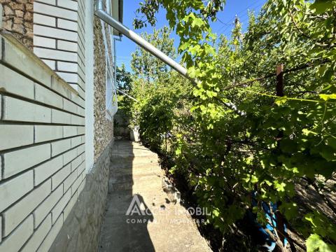 Vilă în 2 niveluri! s. Sagaidacul nou, Budești, 93m2 + 6 ari!: 23