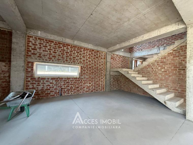 Casă în 2 nivele! Colonița, str. Budești, 230m2 + 2 ari!: 5