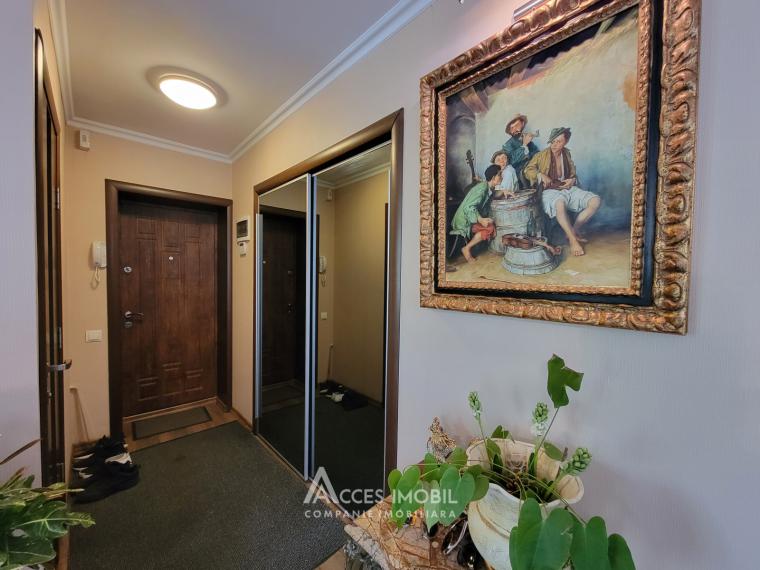 Botanica, Hristo Botev street, 3 rooms + living! Euro repair!: 13