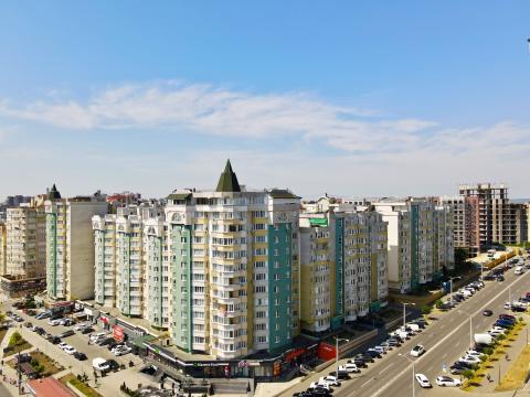 Basconslux: Мирча чел Бэтрын: 0