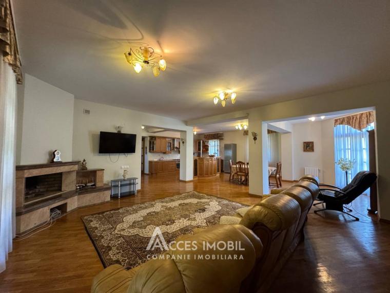 Chirie! Casă în 2 niveluri! str. Aerodromului, Râșcani, 350m2 + 6 ari. Euroreparație!: 0