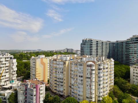 Basconslux: New City: 2