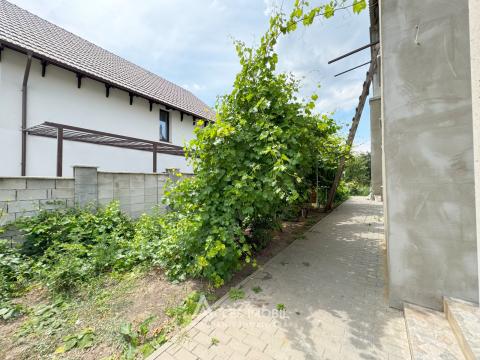 2-х этажный Дом! Чореску, ул. Мугурел, 5 комнат + гостиная.: 24