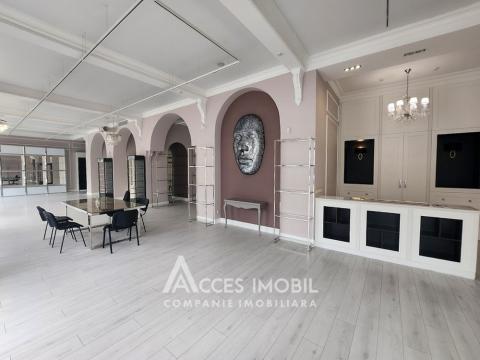 Chirie spații comerciale în Chișinău: Centru, bd. Ștefan cel Mare