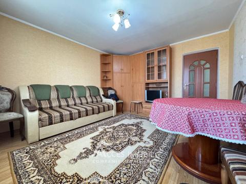 Buiucani, Alba Iulia avenue, 3 rooms! Middle position!: 1