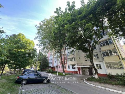 Buiucani, Alba Iulia avenue, 3 rooms! Middle position!: 12