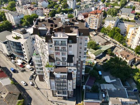 Savvides Monark: Grigore Ureche: 0