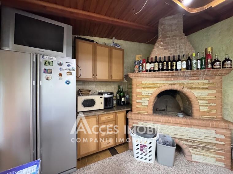 Casă în 2 nivele 360m2! Centru, str. Academician Natalia Gheorghiu, 4 camere + living! Euroreparație!: 30