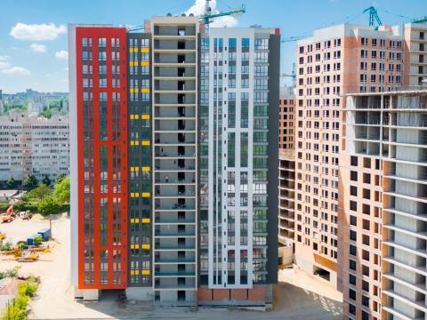 SkyHouse: Dimineții: 3