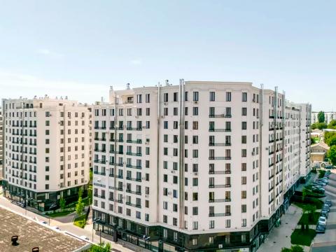 Inamstro: Newton House: 1