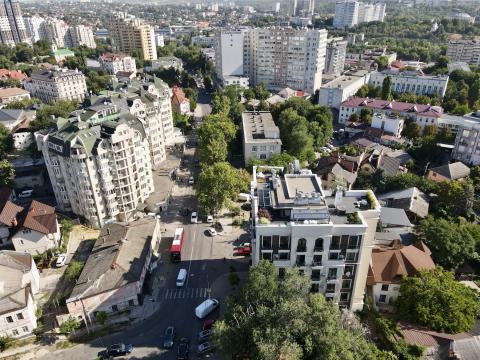 Astercon: Petru Rareș: 3