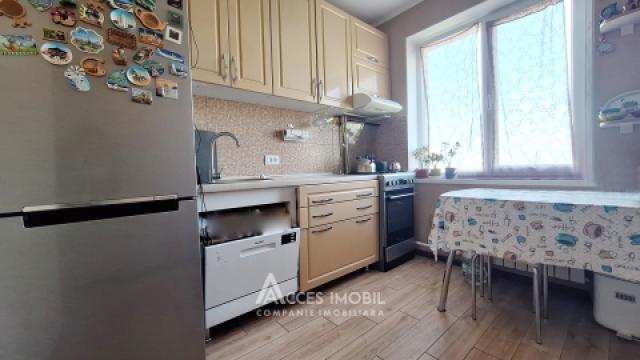 Botanica, bd. Dacia, 1 cameră! Euroreparație! De mijloc!: 4