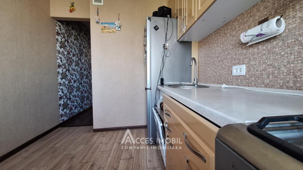 Botanica, bd. Dacia, 1 cameră! Euroreparație! De mijloc!: 5