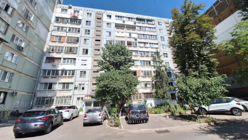 Botanica, bd. Dacia, 1 cameră! Euroreparație! De mijloc!: 12