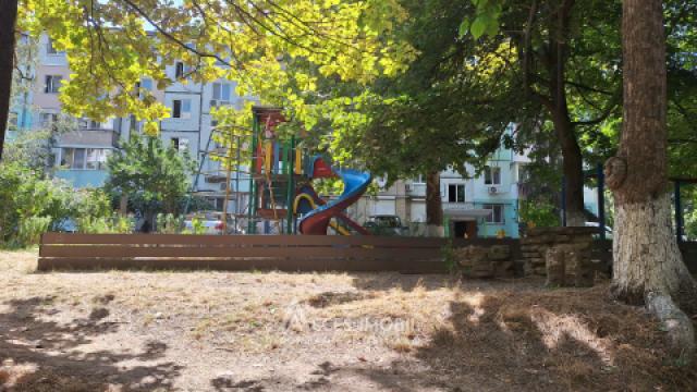 Botanica, bd. Dacia, 1 cameră! Euroreparație! De mijloc!: 13