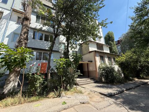 str. Ginta Latină, Ciocana, 2 camere.: 14