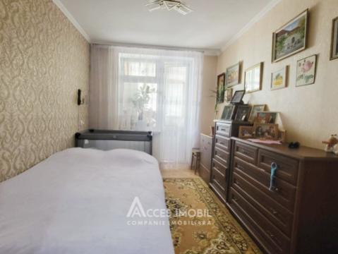 Rascani, Florilor street, 2 room. Euro repair! Middle position!: 4