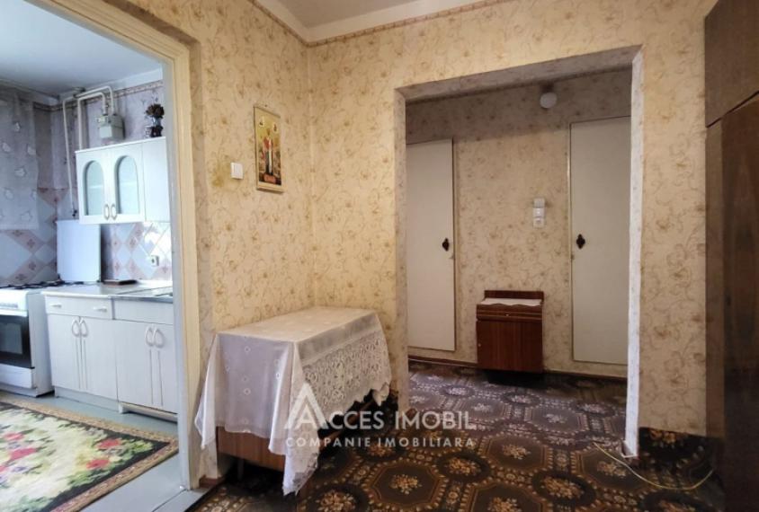 Ciocana, bd. Mircea Cel Bătrân, 2 camere. Localizare de Mijloc!: 4