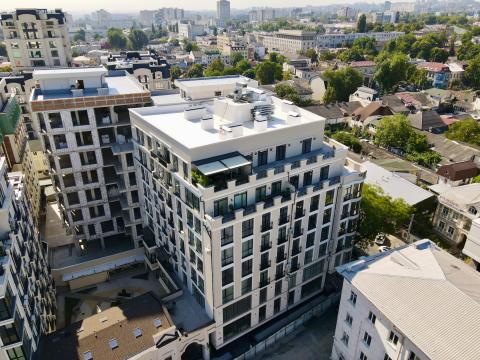 Old Town Residence: Columna: 1