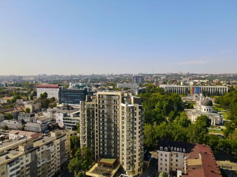 Summa: Crown Plaza Park: 3