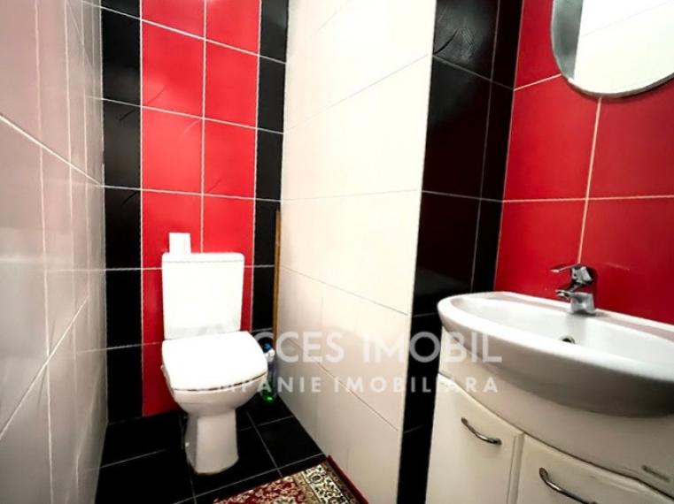 Kirsan! Centru, str. I. C. Suruceanu, 2 camere + living! Euroreparație!: 13