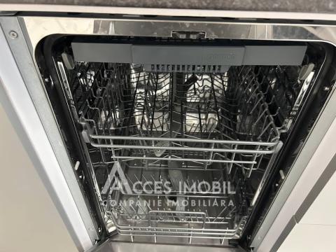 Chirie! Bloc Nou! str. Petru Movilă, Centru, 3 camere. Euroreparație!: 10