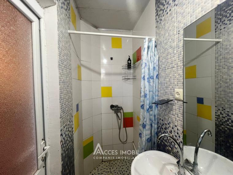 Буюканы, ул. Сучава, 1 комната! Середина дома!: 3