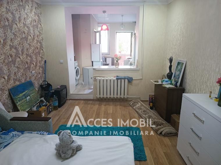 Буюканы, ул. Сучава, 1 комната! Середина дома!: 1