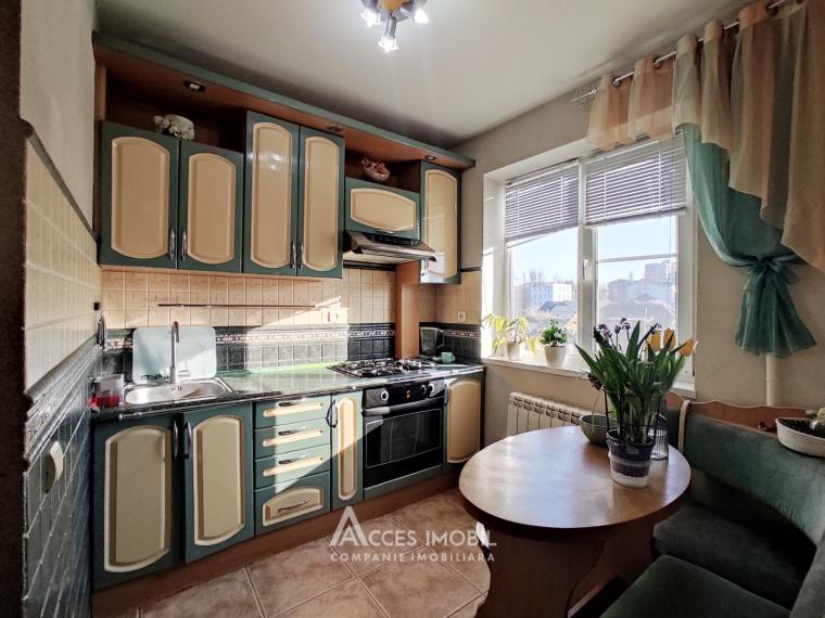 Buiucani, str. Vasile Coroban, 3 camere! De mijloc!: 0