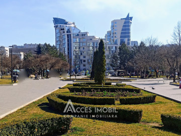 Coliseum Palace! Spațiu Comercial 175m2! Rîșcani, str. Nicolae Dimo! Euroreparație!