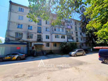 Buiucani, Vasile Lupu street, 3 rooms. Middle position!