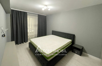 New Block! Center, Gh. Casu street, 2 rooms + living. Euro Repair!