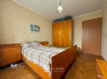 bd. Moscova, Râșcani, 3 camere. Localizare de mijloc!